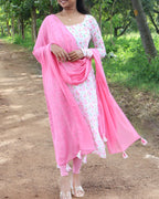 White & Blush Floral - LD210