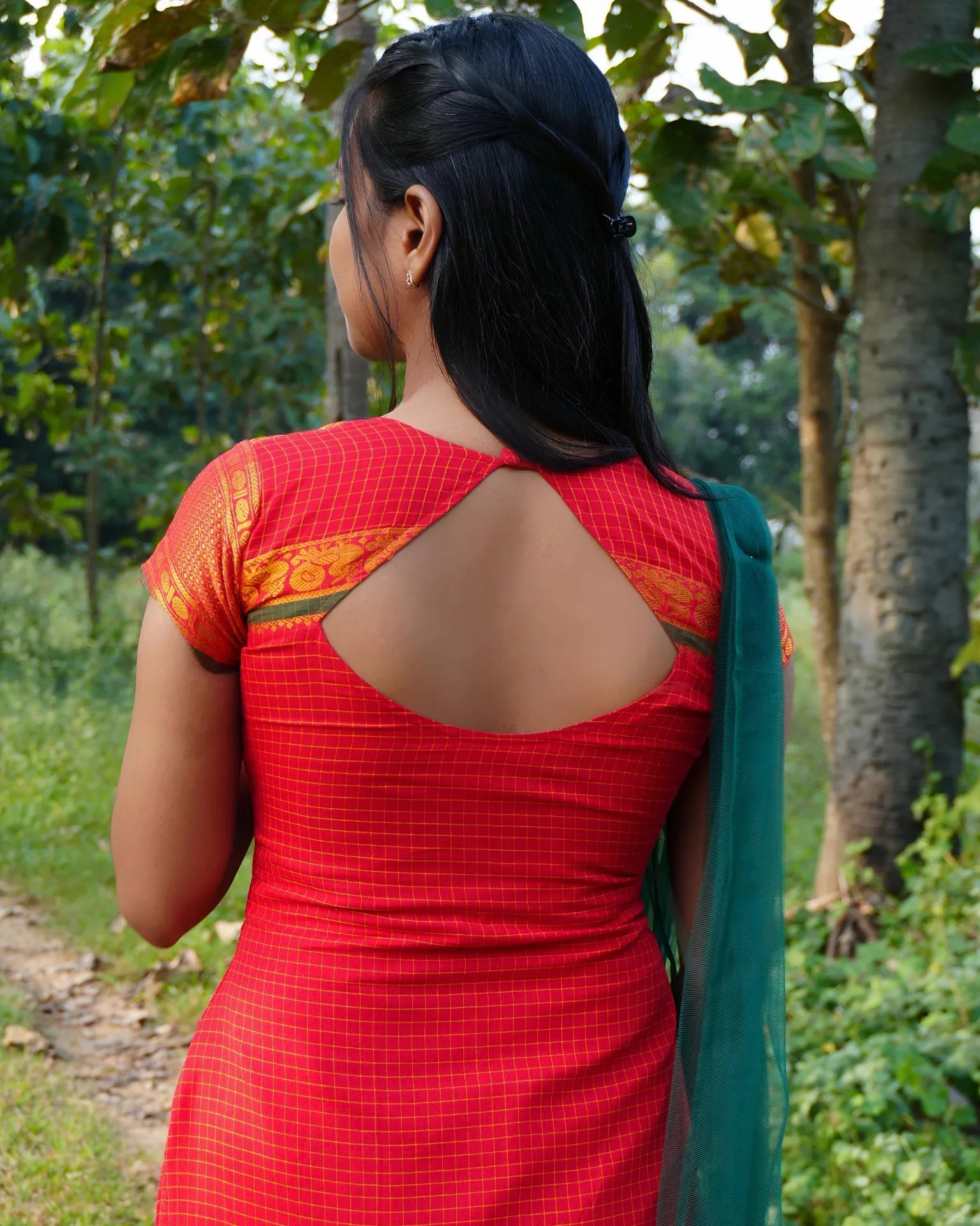 Traditional Narayanpet Red Ensemble - LD218 A