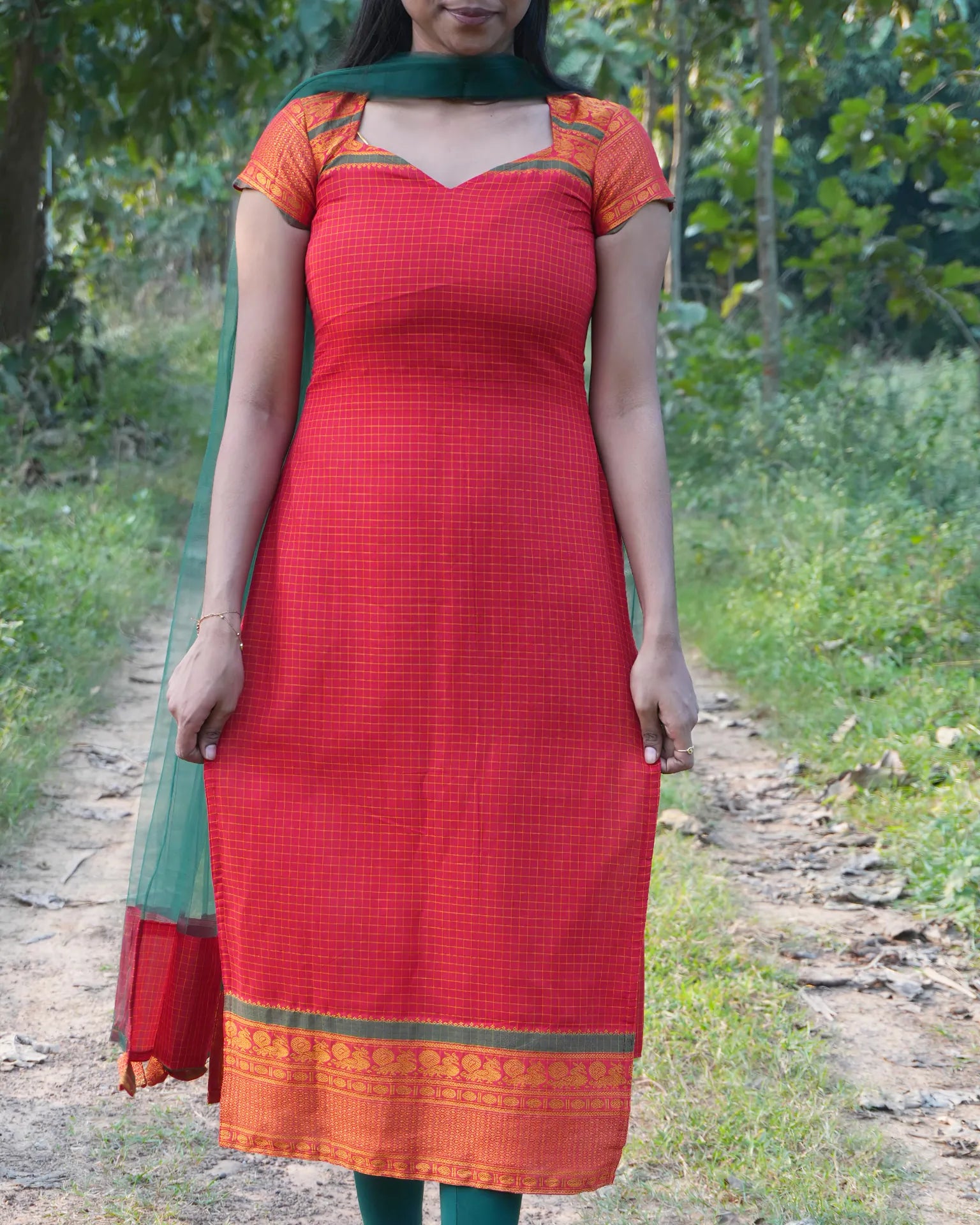 Traditional Narayanpet Red Ensemble - LD218 A